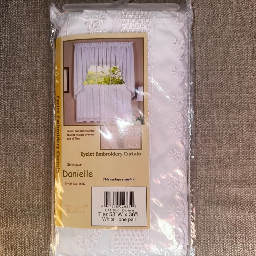 NIP Today's Curtain Danielle Eyelet Embroidery Curtain Tier 58x36L White CA1165K